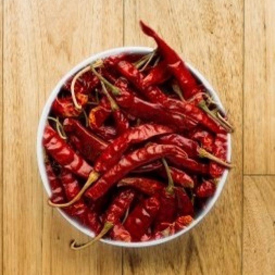 red-chilli-whole
